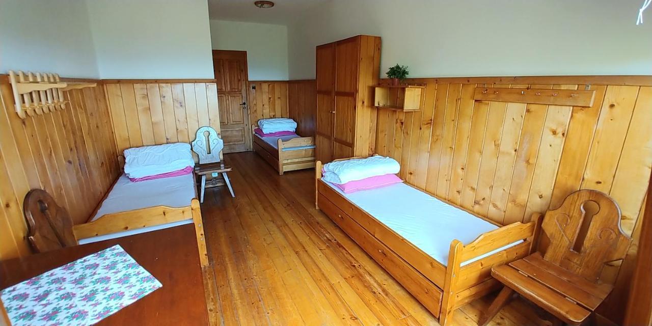 Schronisko Gorskie Pttk Na Jaworzynie Krynickiej Krynica-Zdrój Exterior foto